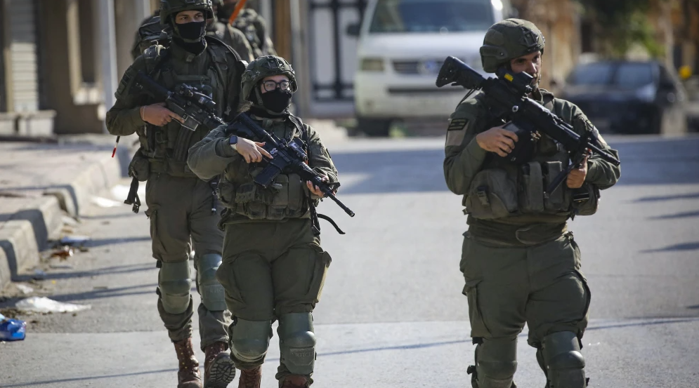 Israeli soldiers raid the Samaria city of Qalqilya, Dec. 4, 2025. Photo by Nasser Ishtayeh/Flash90.