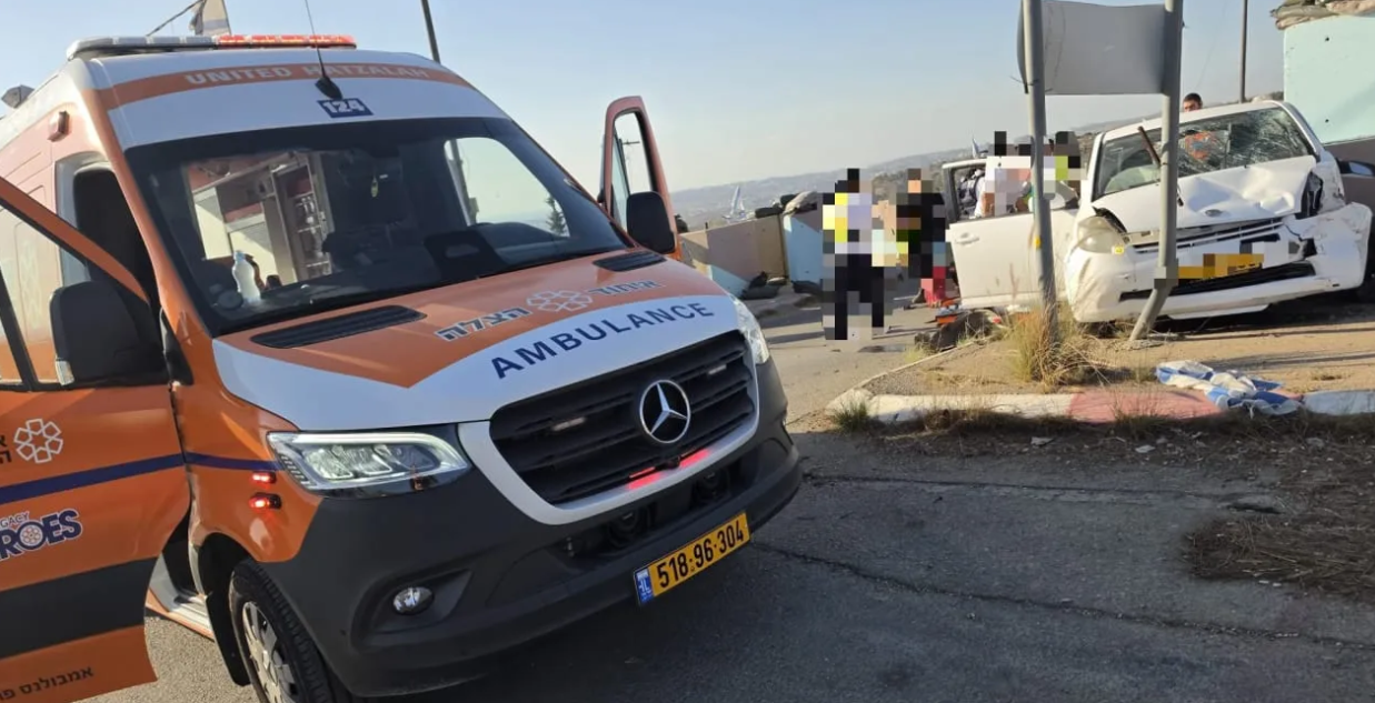 United Hatzalah medical teams at the scene of a terror attack at the Maccabim checkpoint, September 23, 2026. (photo credit: UNITED HATZALAH‏)