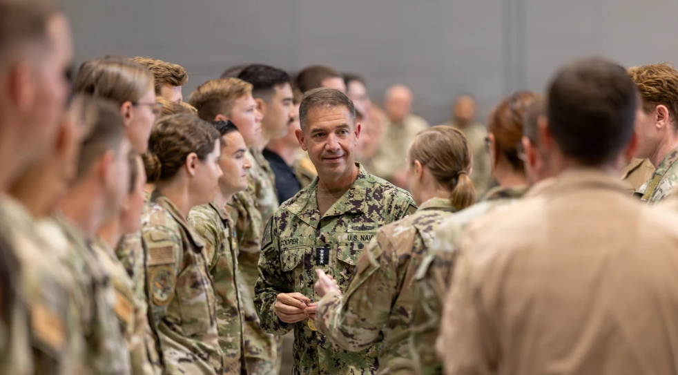 https://www.jns.org/news/u-s-news/centcom-chief-visits-strait-of-hormuz-amid-milestone-of-crude-oil-exports