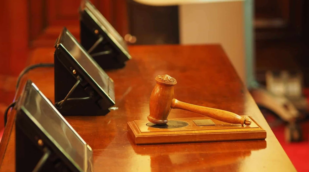 Gavel. Credit: Daniel Bone/Pixabay.